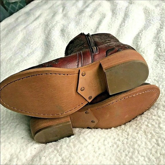 NWT TAOS Sz 5 Leather Ankle Cowboy Boots Burgandy - Picture 7 of 7